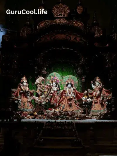 https://drive.gurucool.life/blogsImage/1703236533678.most-powerful-krishna-temples--vrindavan-mathura-and-dwarka-.webp